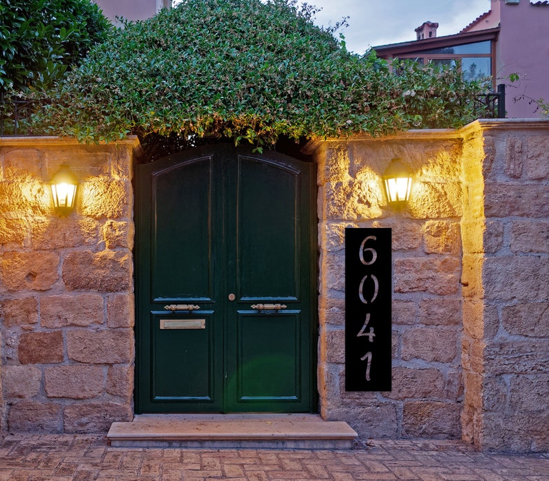 Custom Metal Address Signs for Modern Homes