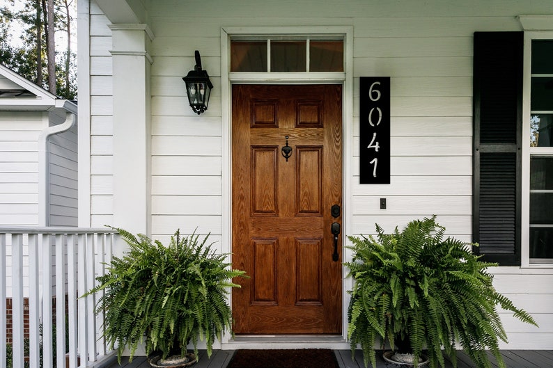 Custom Metal Address Signs for Modern Homes